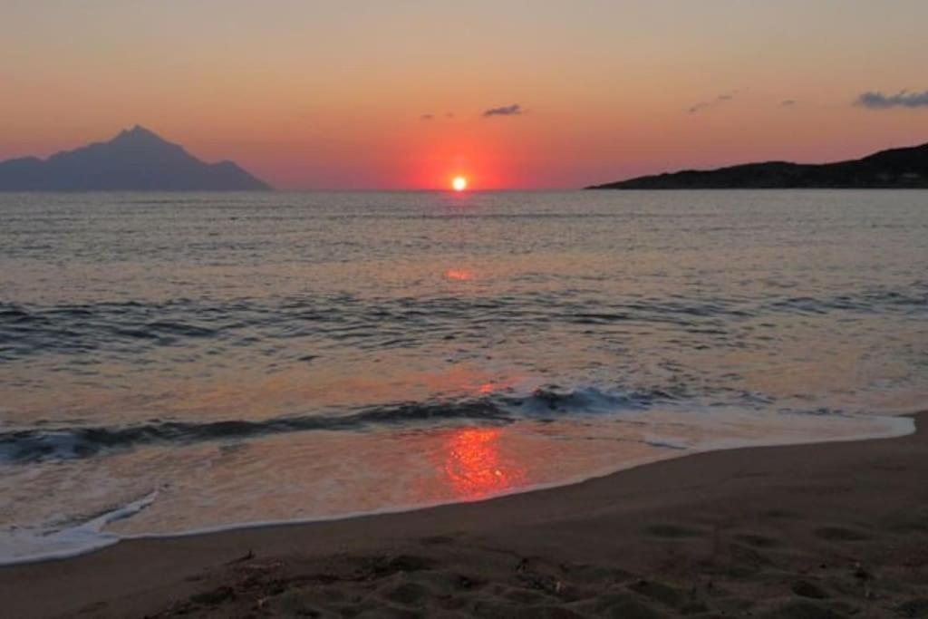 Traditionelles Appartement Athos Shadow Am Meer Paralia Sikias Dış mekan fotoğraf